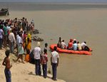 boat capsized in ganga river